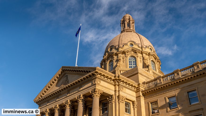 Alberta Invites Over 1,300 Candidates in September Immigration Draws