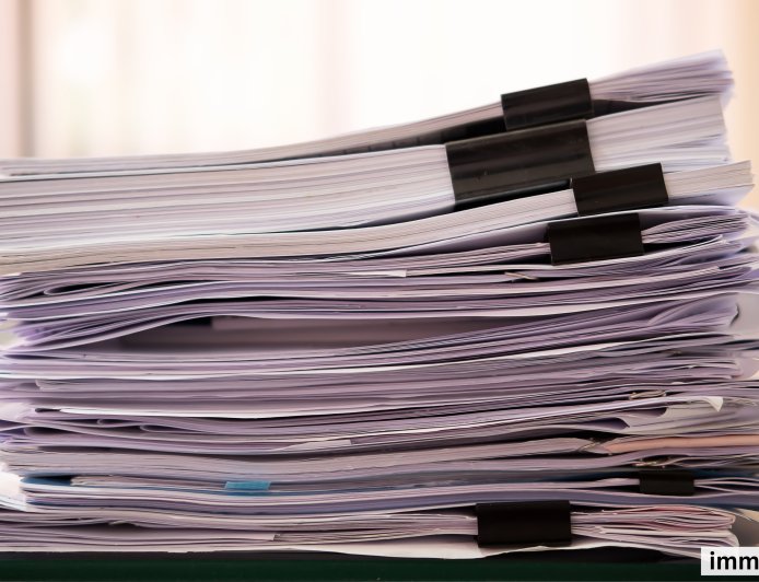 Big IRCC Update: Canada Immigration Backlog Falls Sharply in April 2026 Report