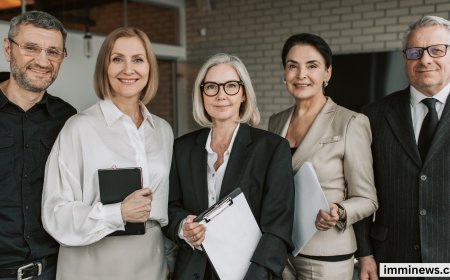 IRCC Invites 500 Senior Managers in Latest Express Entry Draw with Lower CRS Score