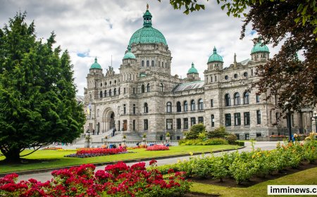 Major Canada Work Permit Update: Low-Wage LMIA Processing Reopens in 8 Cities
